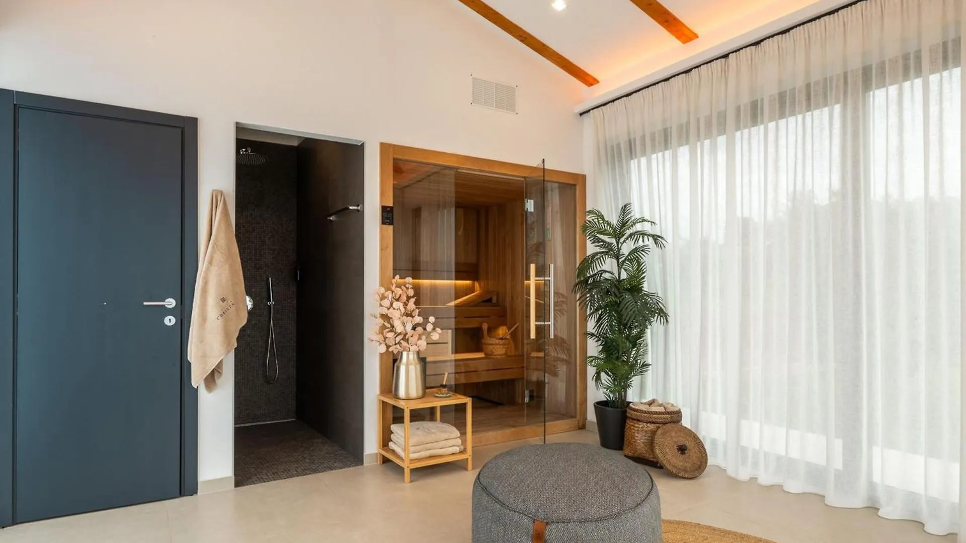 Villa Christall By Interhome Kastelir