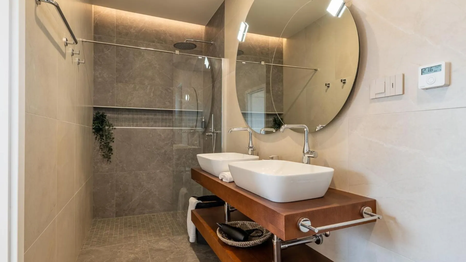 Villa Christall By Interhome Kastelir